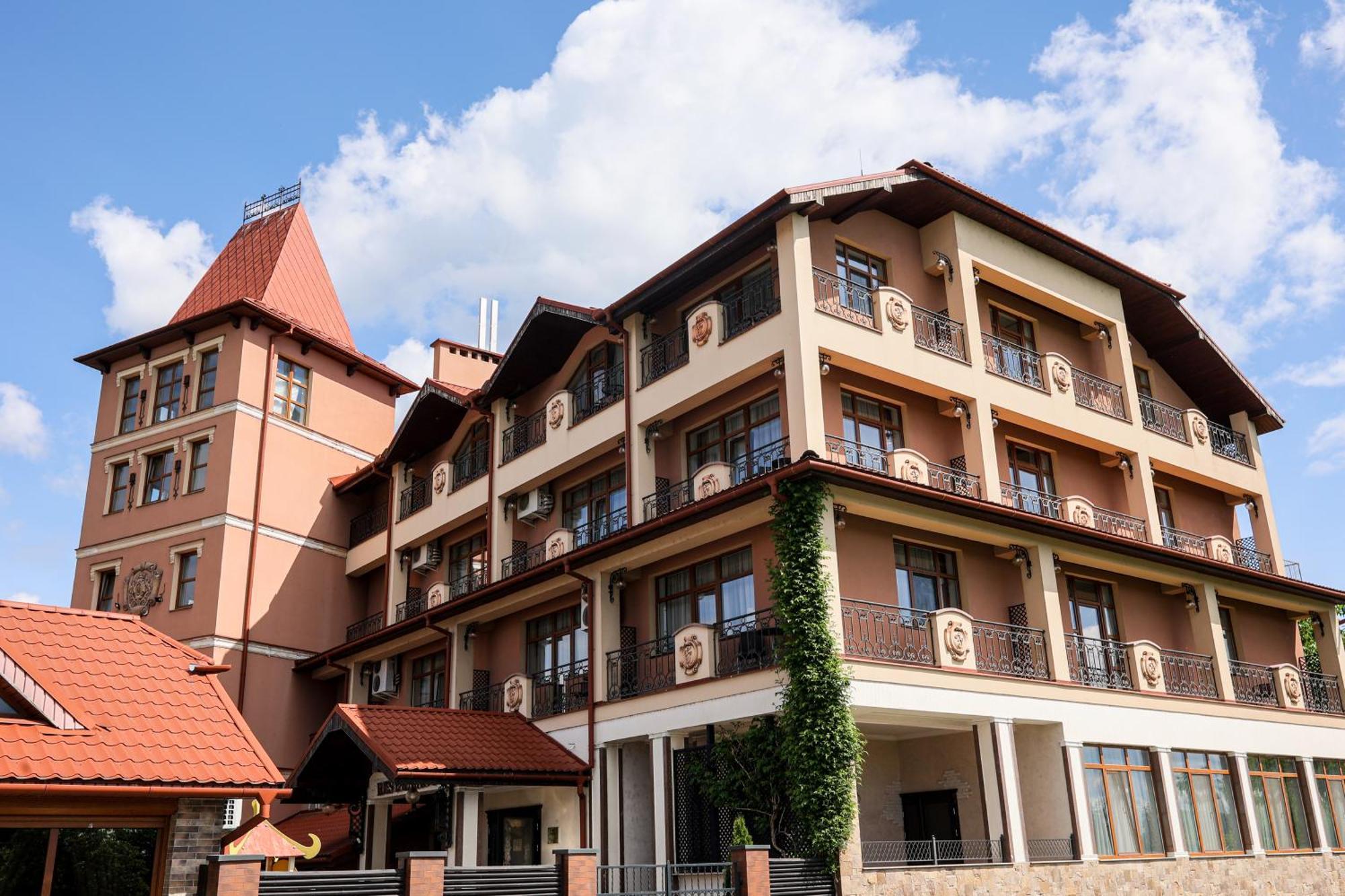 Otel Ferdinand Mukaçeve